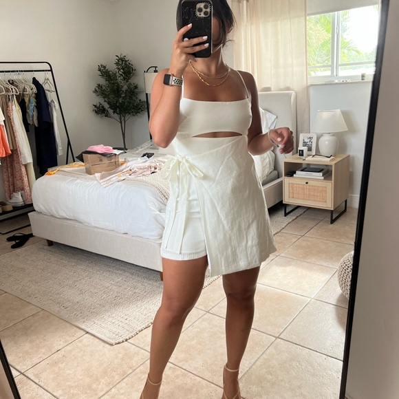 Zara Cut Out Romper Dress - Picture 2 of 2